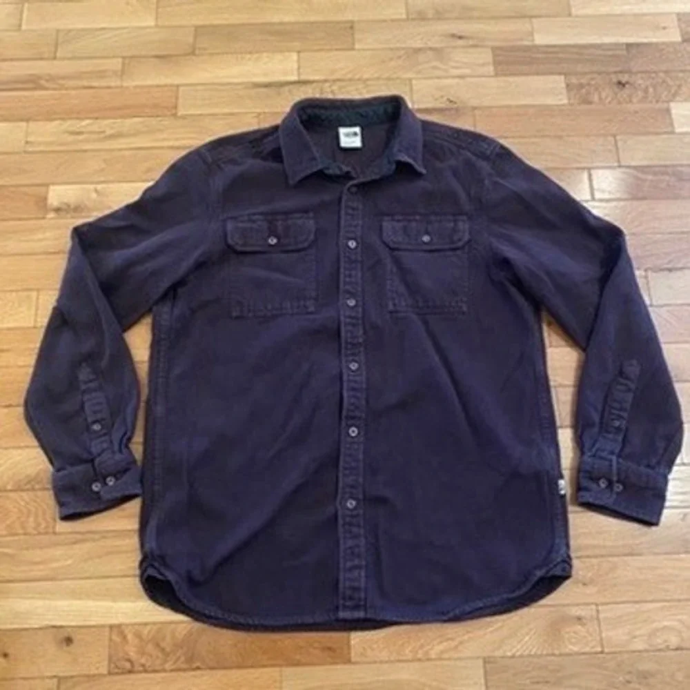 The North Face Mens Long Sleeve Button Down Flannel Shirt Plum Purple Large